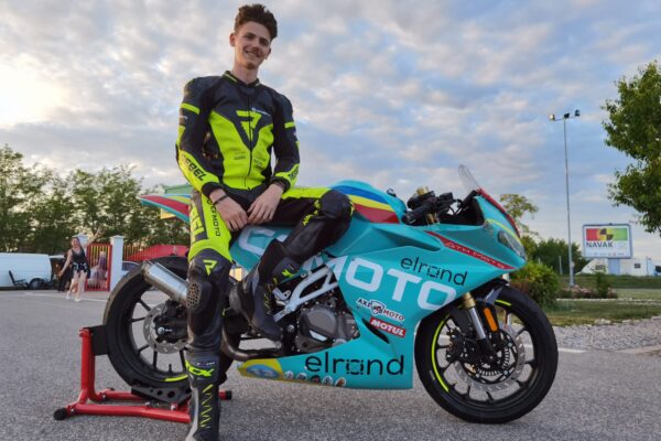 CFMOTO CFMOTO