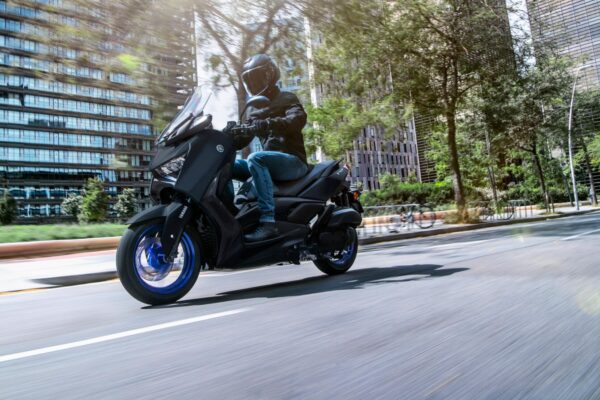 Yamaha scutere motoADN