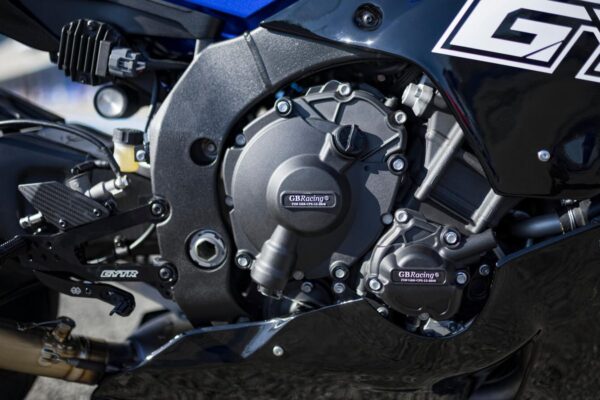 Yamaha R1 2025 motoADN 102