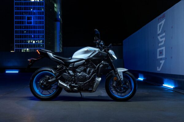 Yamaha MT-07 2025 motoADN 6