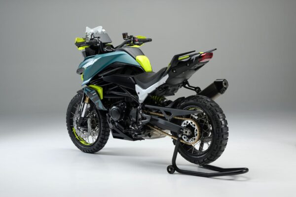 Benelli EICMA 2024 motoADN 4