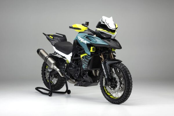 Benelli EICMA 2024 motoADN 6