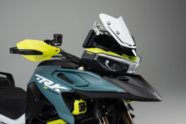 Benelli EICMA 2024 motoADN 8