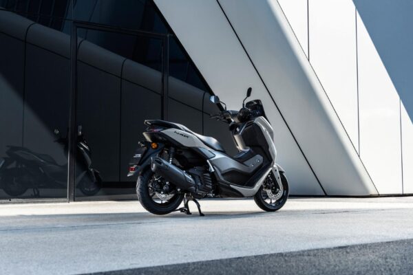 Yamaha NMAX 2025 motoADN 22