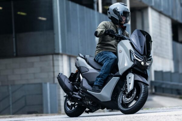 Yamaha NMAX 2025 motoADN 4