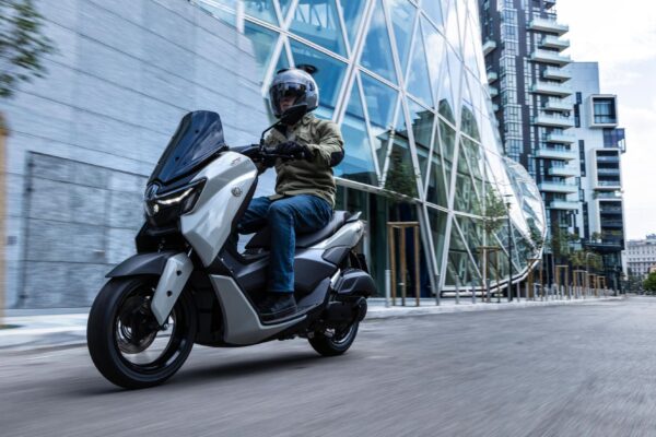 Yamaha NMAX 2025 motoADN 5