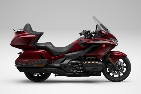 25YM HONDA GL1800 GOLD WING TOUR