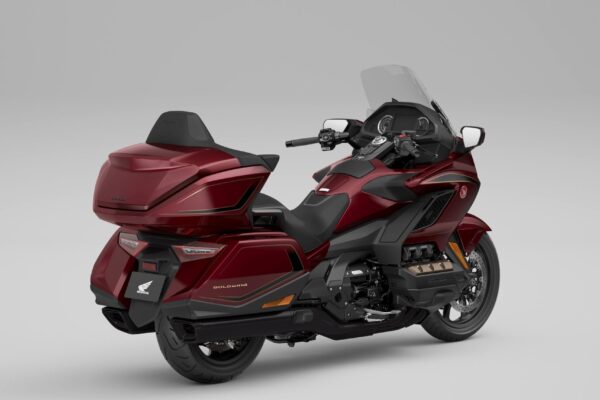 25YM HONDA GL1800 GOLD WING TOUR