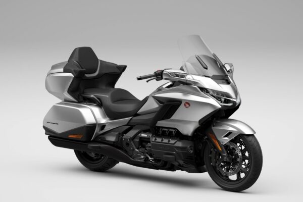 25YM HONDA GL1800 GOLD WING TOUR