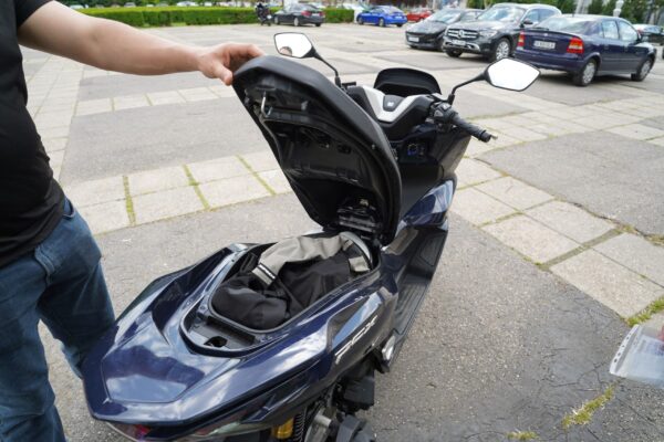 Honda PCX 125 2025 test ride motoADN 3