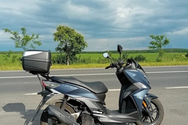 articol scutere 125 cmc 2025 revista motoADN 3 articol scutere 125 cmc 2025 revista motoADN 3