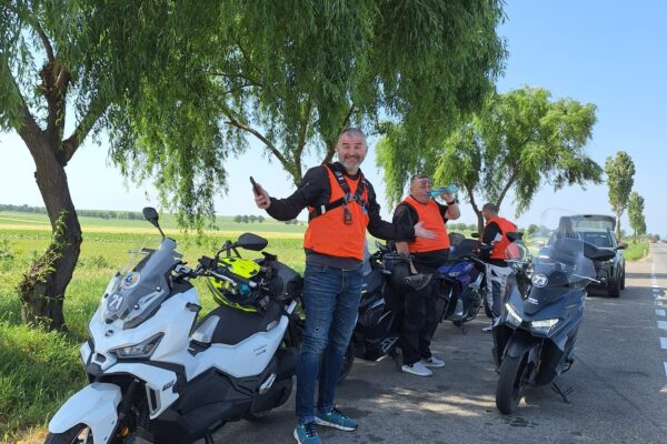 maraton 1000 km cu scutere 125 cmc motoADN 4