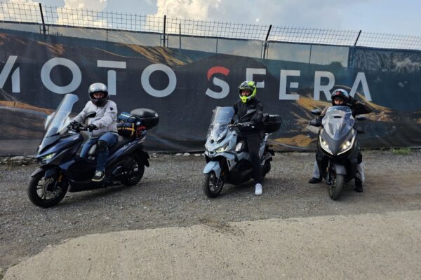 maraton 1000 km cu scutere 125 cmc motoADN 8