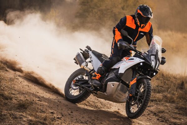 oferte la miez de sezon ATVRom pe motoADN 26