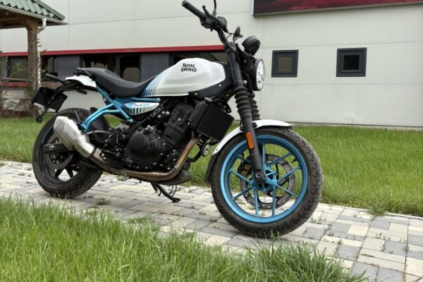 test ride Royal Enfield Guerrilla revista motoADN 1