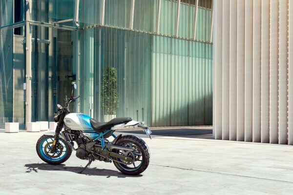 test ride Royal Enfield Guerrilla revista motoADN 2