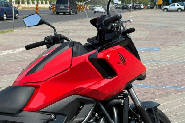 test ride Honda NC 750 X 2025 motoADN 11