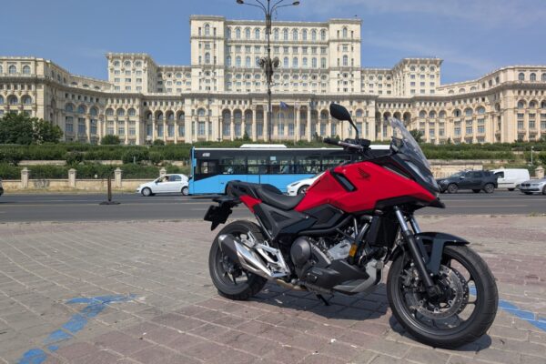 test ride Honda NC 750 X 2025 motoADN 12