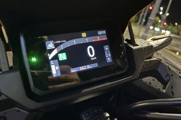 test ride Honda NC 750 X 2025 motoADN 38