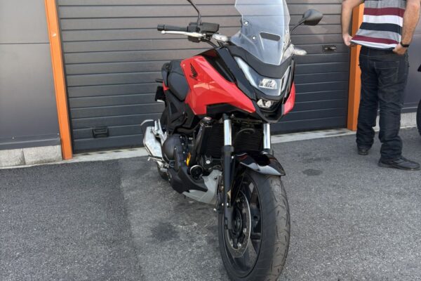 test ride Honda NC 750 X 2025 motoADN 57