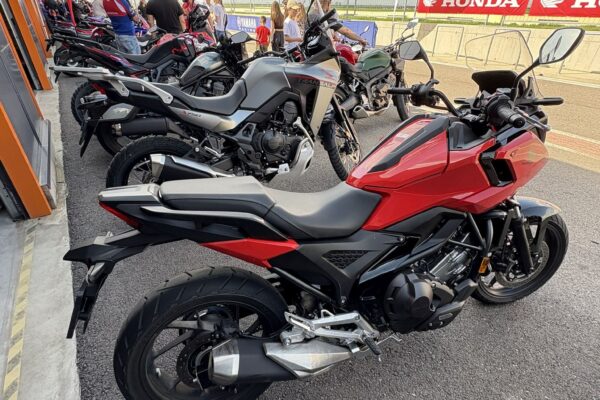 test ride Honda NC 750 X 2025 motoADN 61