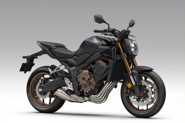 26YM Honda CB650R