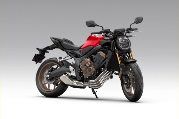26YM Honda CB650R