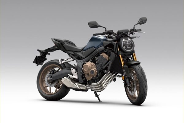 26YM Honda CB650R