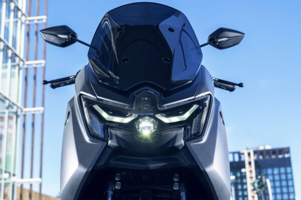 2026 Yamaha NMAX 155 motoADN 17