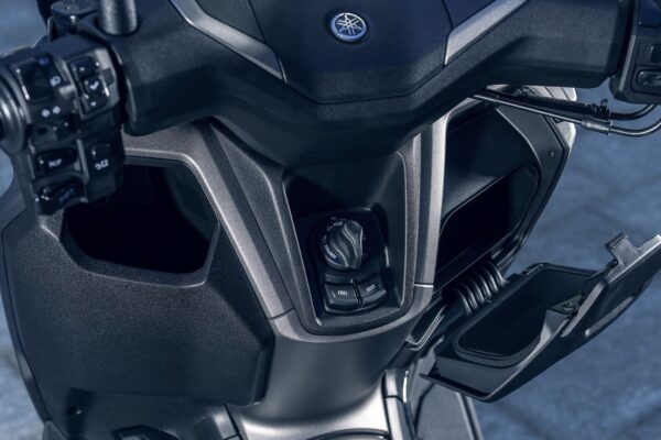 2026 Yamaha NMAX 155 motoADN 24