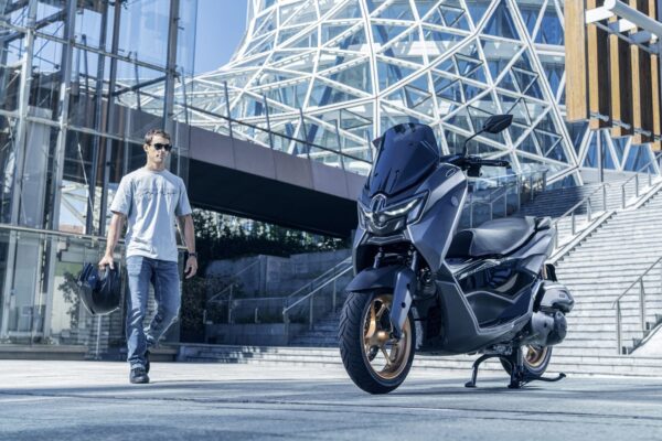 2026 Yamaha NMAX 155 motoADN 39