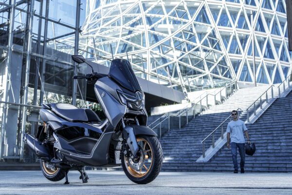 2026 Yamaha NMAX 155 motoADN 40