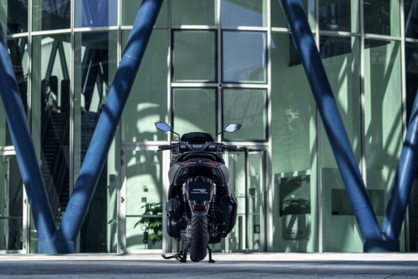 2026 Yamaha NMAX 155 motoADN 46