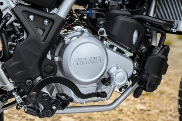 2026 Yamaha WR125R motoADN 11