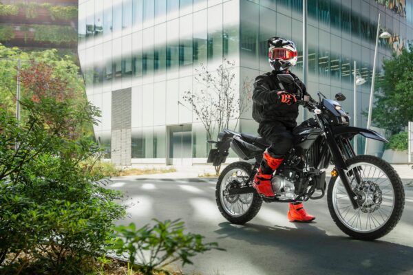 2026 Yamaha WR125R motoADN 29