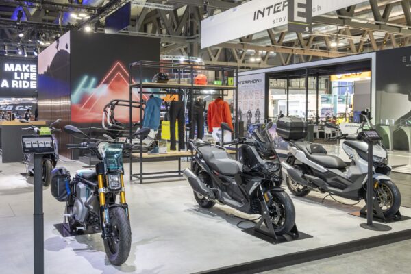 BMWi EICMA 2025 motoADN 22 BMWi EICMA 2025 motoADN 22