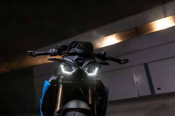 BMWi EICMA 2025 motoADN 4 BMWi EICMA 2025 motoADN 4