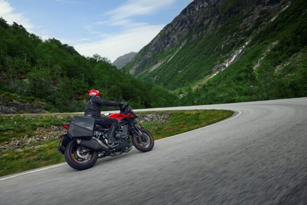 26YM Honda CB1000GT