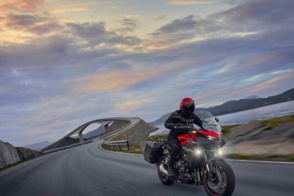 26YM Honda CB1000GT