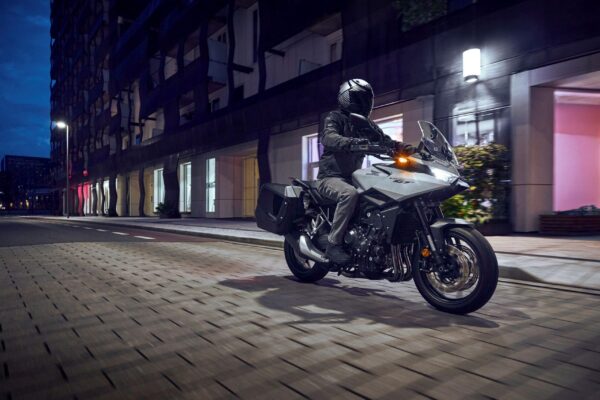 26YM Honda CB1000GT