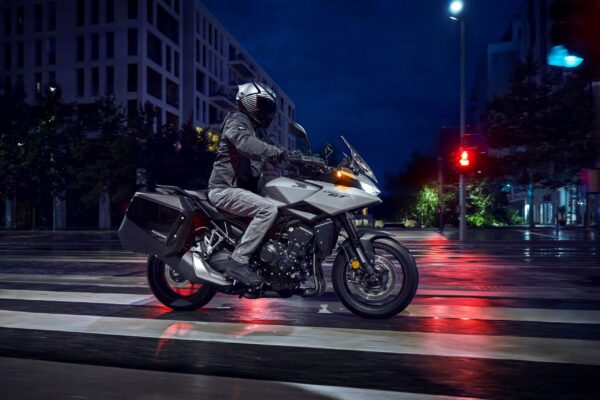 26YM Honda CB1000GT