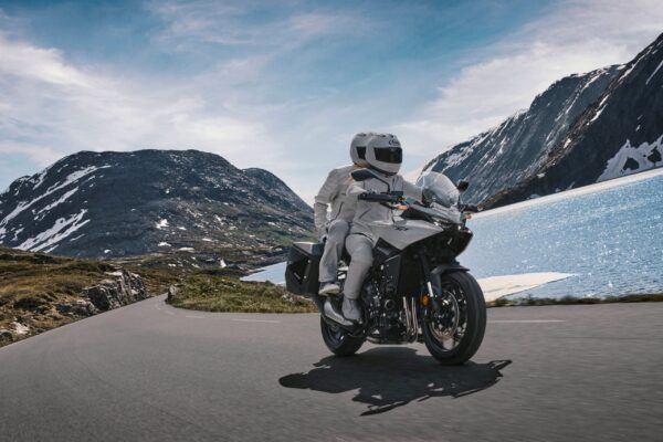 26YM Honda CB1000GT