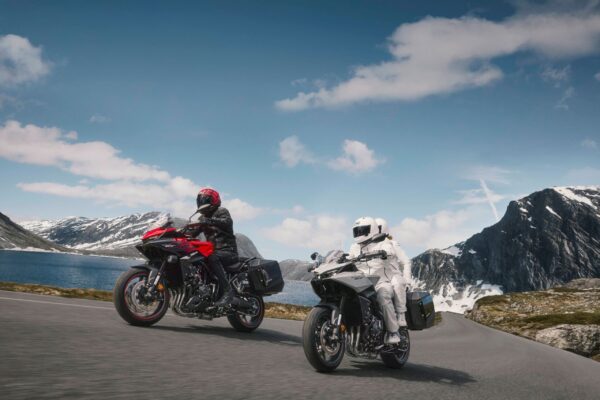 26YM Honda CB1000GT