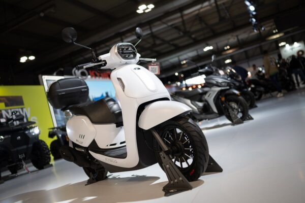 KYMCOi EICMA 2025 motoADN 8