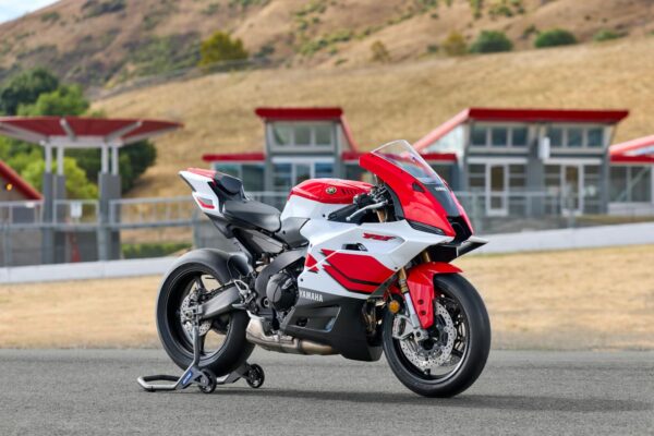 Noutati Yamaha EICMA 2025 motoADN 110