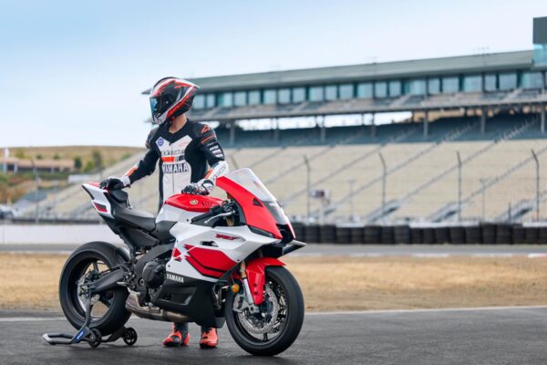 Noutati Yamaha EICMA 2025 motoADN 111