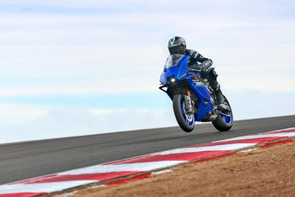 Noutati Yamaha EICMA 2025 motoADN 122