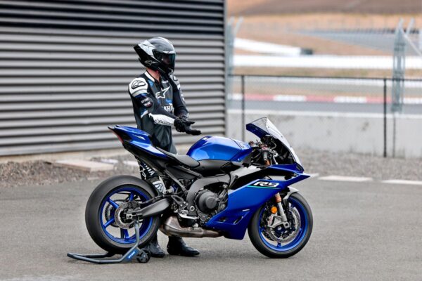 Noutati Yamaha EICMA 2025 motoADN 127