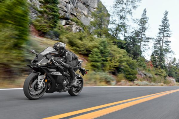 Noutati Yamaha EICMA 2025 motoADN 136