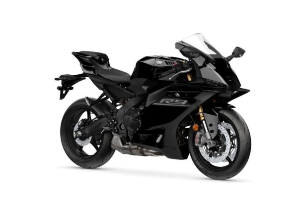 Noutati Yamaha EICMA 2025 motoADN 143